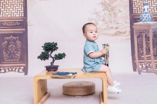 龙海宝宝掉头发是怎么回事 龙海宝宝掉头发是怎么回事